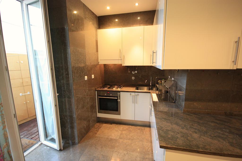 Myplace - Lisbon - Camoes Apartment Ngoại thất bức ảnh
