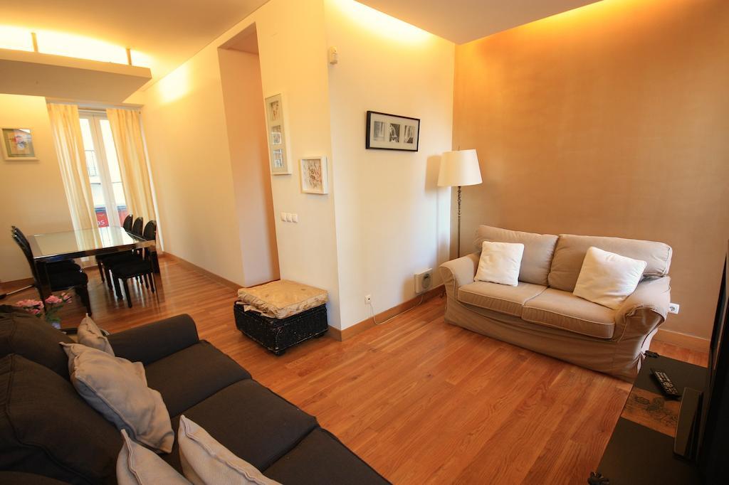 Myplace - Lisbon - Camoes Apartment Ngoại thất bức ảnh