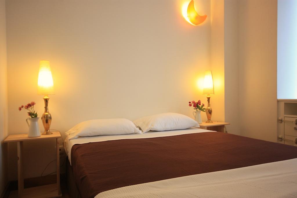 Myplace - Lisbon - Camoes Apartment Ngoại thất bức ảnh